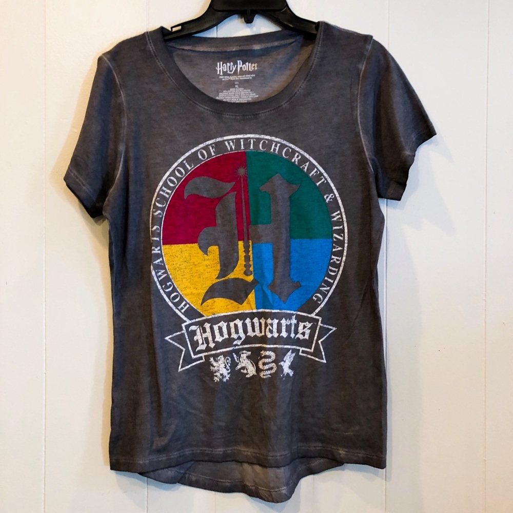 HOGWARTS T-SHIRT
